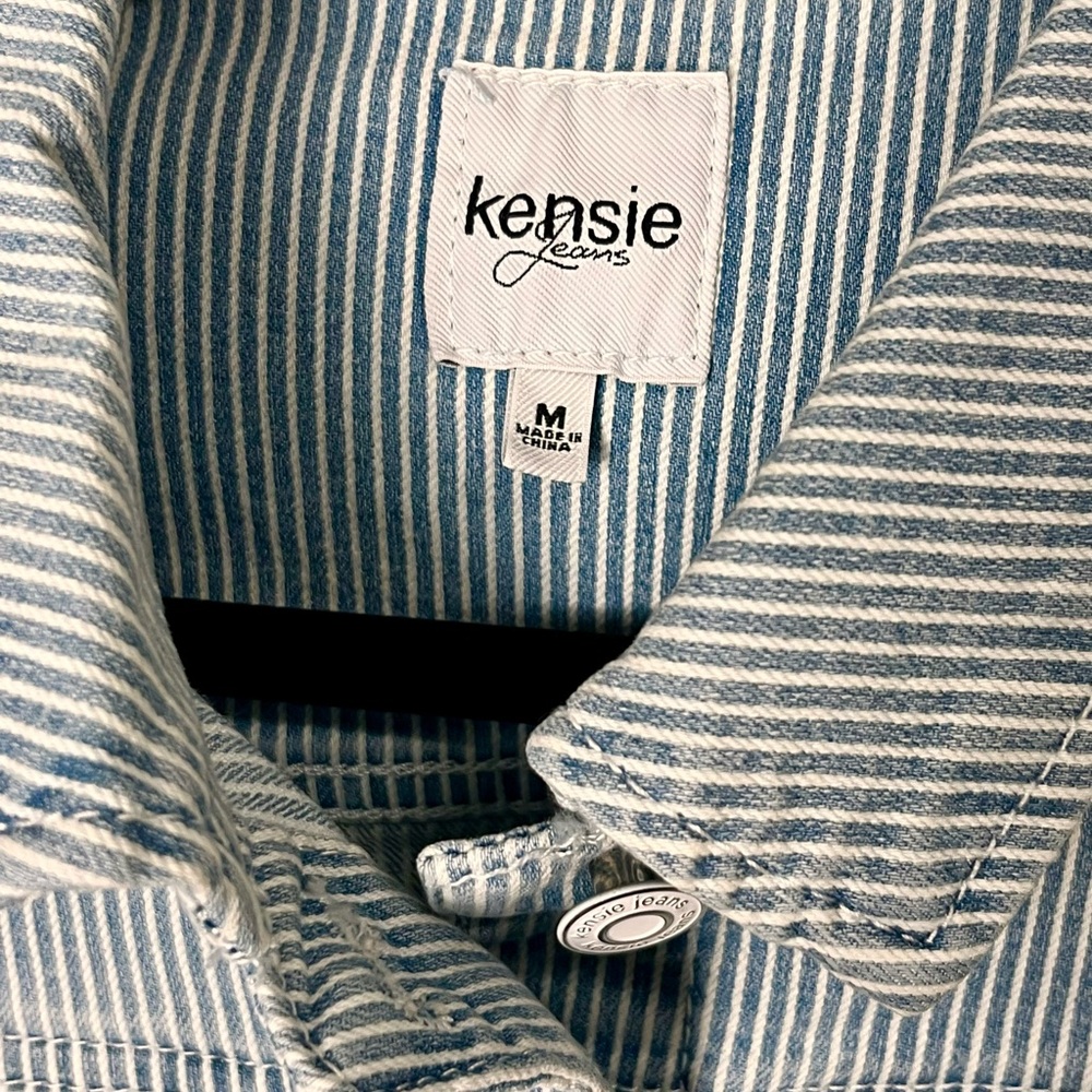 Kensie Women's Jean Jacket with Blue Stripes Size M - Picture 4 of 5
